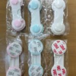 1 Pc - Children Kid Drawer Lock Baby safe Angle Sliding Door Plastic Child safety locks products ( random color )